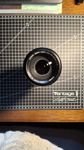 Canon zoom lens - 70-210, f