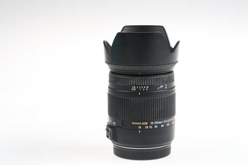 Sigma 250 5 6 - f/3,5-6,3, dc